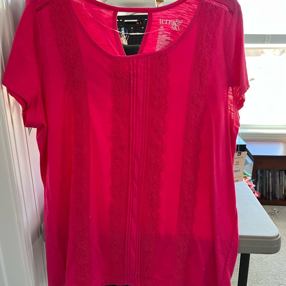 Terra & Sky Boxy Pink Short Sleeve Blouse